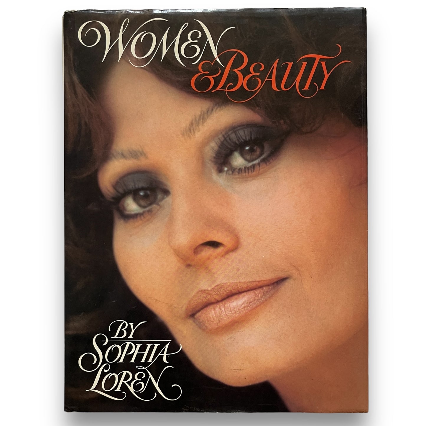 SIGNED Sophia Loren Women & Beauty First Edition